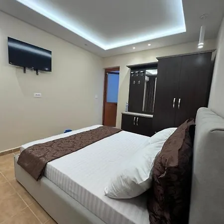 Πανσιόν Cano Boutique Δυρράχιο