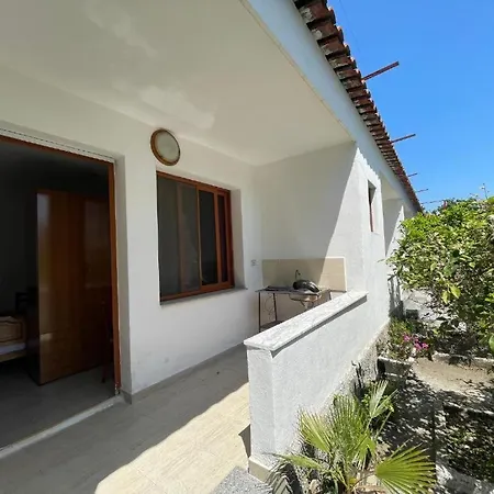 Cano Boutique Pensjonat Durrës